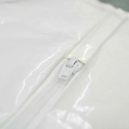 Body Bag / Mortuary Bag zipper closeup